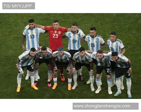 阿根廷足球各位置明星球员盘点 从守门员到前锋的顶级表现 阿根廷足球各位置明星球员盘点 从守门员到前锋的顶级表现