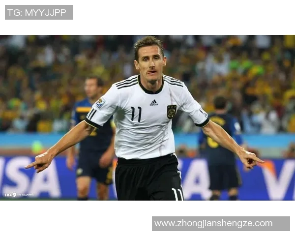 《ADI足球球星：突破极限与荣耀之路的传奇故事》